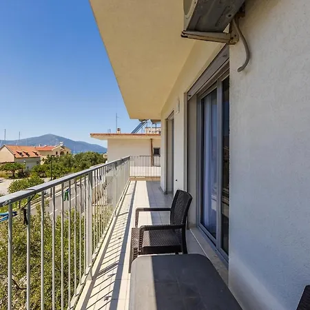 Beachside Retreat 2 By Pikhost * אוריקום